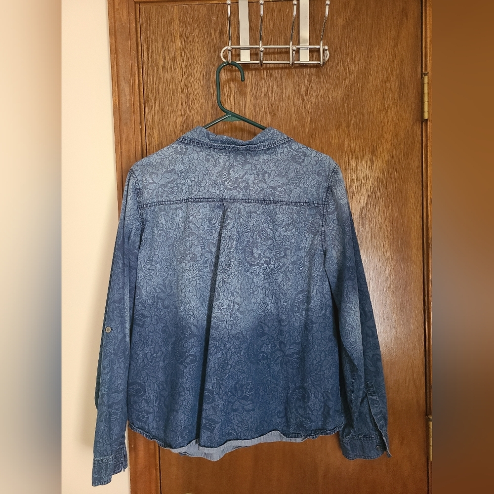 Christoper Banks Button down - Picture 5 of 5